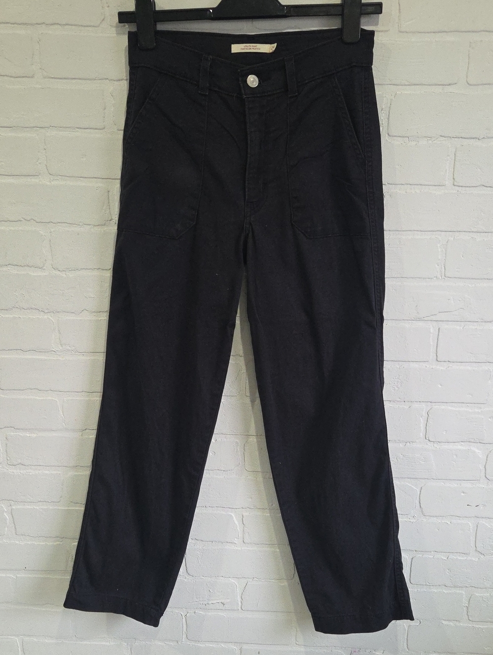 Levi's Black Cropped High-Rise Wide-Leg Pants